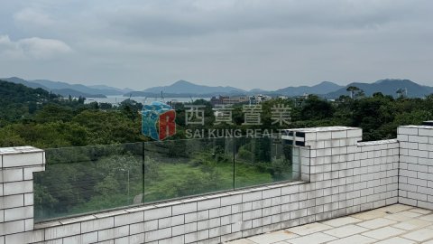 南山村