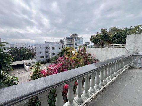 富安居