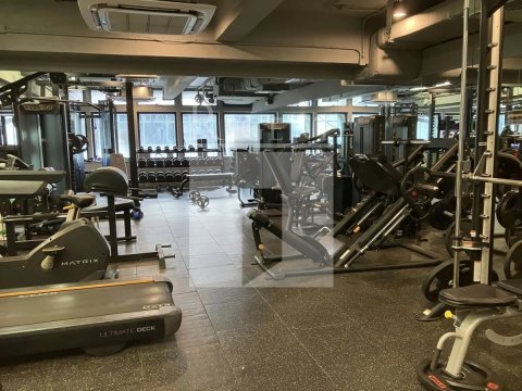 Hong Kong Property, Hong Kong Office