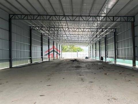 粉錦公路萬呎有蓋倉40呎櫃