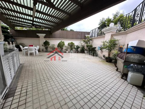 錦田村屋