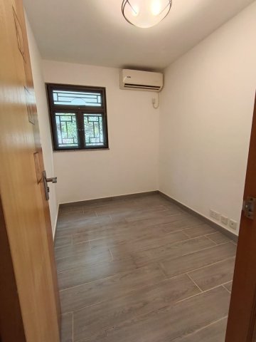 插桅杆新村