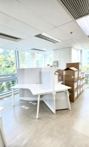 Grand Century Place Twr 01 (新世紀廣場 第01座) 