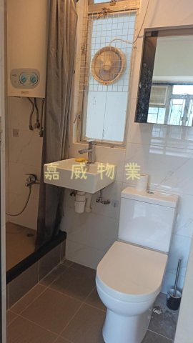 河畔花園 B座