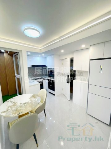 TSUEN WAN CTR BLK 14 CHENGTU HSE