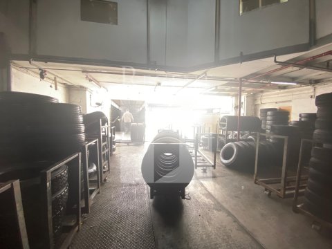 WAH ON TYRES RETREADING COMPANY BUI (華安膠輪有限公司大廈) 