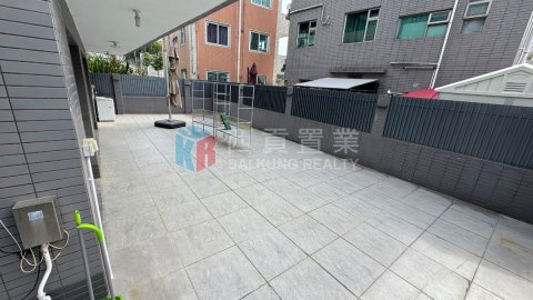 井欄樹村 井欄樹村