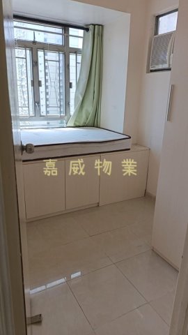 河畔花園 B座