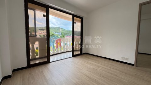 井欄樹村