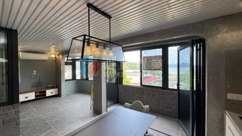 黃竹灣村