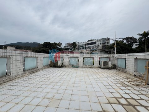 井欄樹村