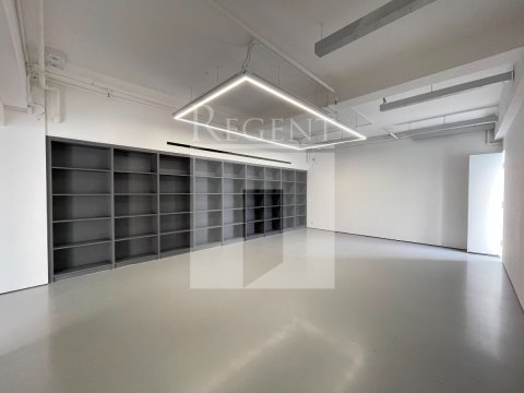 M PLACE () 