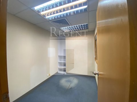 LAWS COM PLAZA (羅氏商業廣場) 