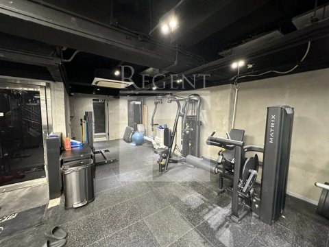 Hong Kong Property, Hong Kong Shop