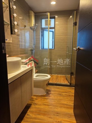 元朗橋興路村屋