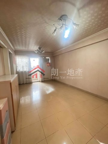 元朗市村屋