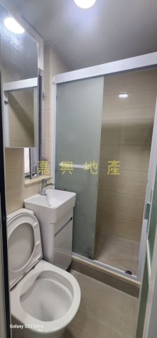 河畔花園 C座