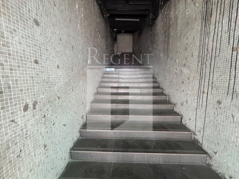 Hong Kong Property, Hong Kong Office
