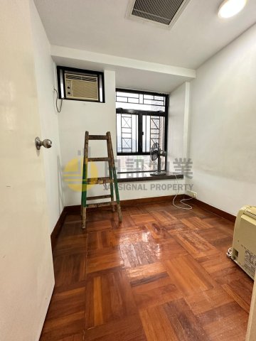 灣景廣場