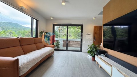 井欄樹村