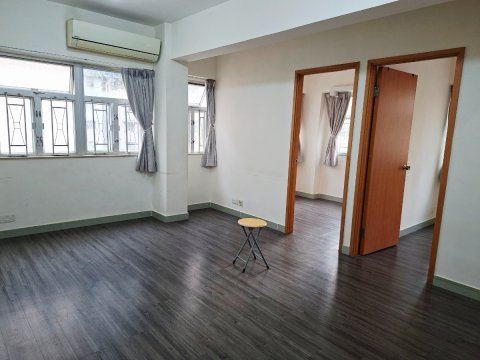 大同新村 中層‘’2大房‘’大單邊‘’