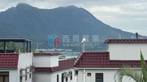榕樹澳村