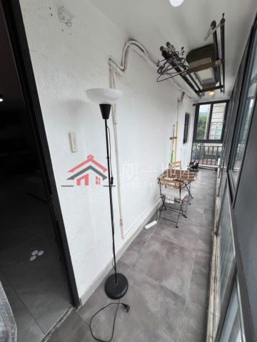 錦上路核心地段 靚裝中層