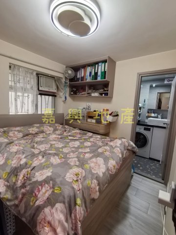 插桅杆新村