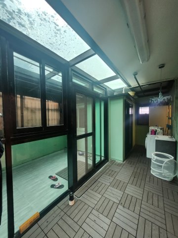 新屋家村