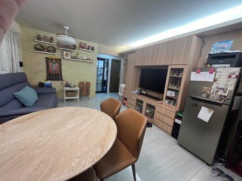 井頭村 @ EMILY 95080096