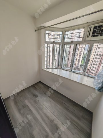 荃灣中心 荃灣中心