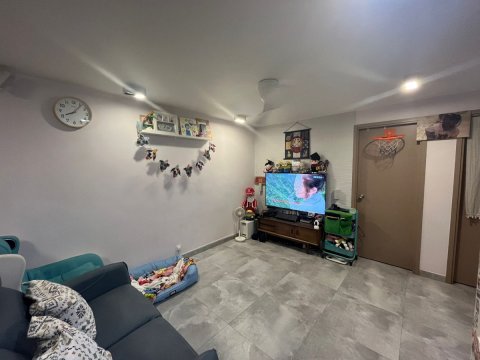 井頭村 @ EMILY 95080096