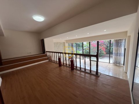 富安居