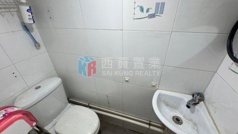 西貢市中心市場街