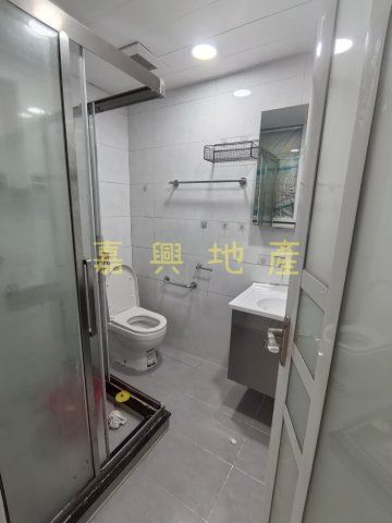 插桅杆新村**Annie 95081767
