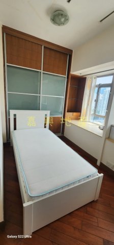 河畔花園 E座