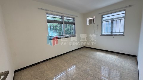 西徑村