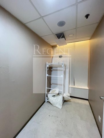 Hong Kong Property, Hong Kong Office