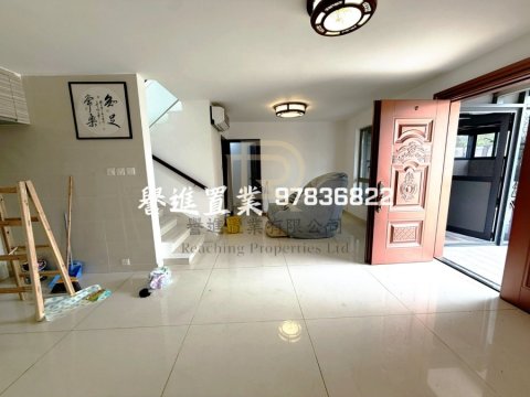 標準村屋700呎一層