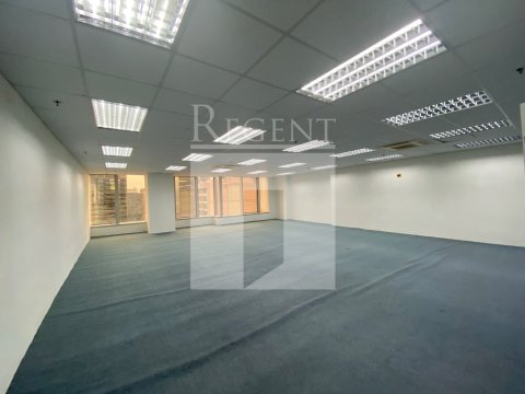 香港寫字樓, 富利廣場