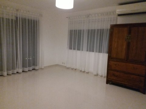下黃宜凹村 95080030