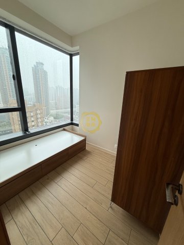 COO RESIDENCE