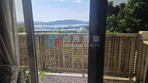 容華台