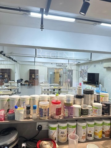 TONIC IND CTR BLK B (同力工業中心 B座) 