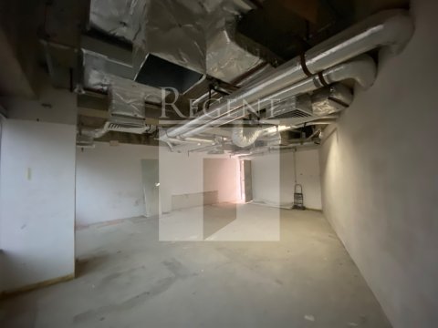 PIONEER CTR (始創中心) 