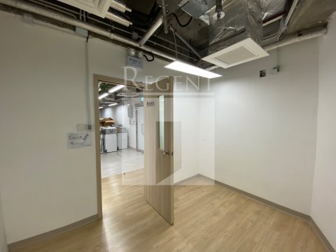PIONEER CTR (始創中心) 