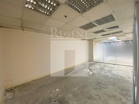 LAWS COM PLAZA (羅氏商業廣場) 