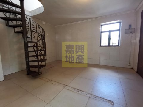 銅鑼灣村 95080030
