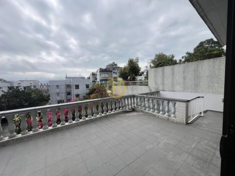 富安居