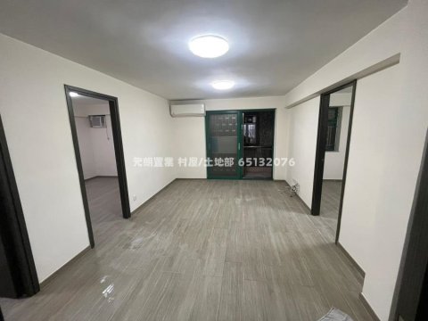 【輕鐵沿線】700呎3房新裝修